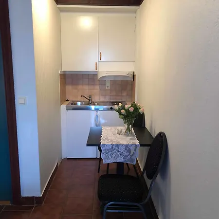 特鲁温杰西加德酒店 宾馆 3*